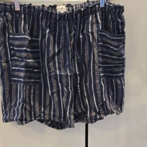 Wonderly Navy and Cream Plus Striped Shorts